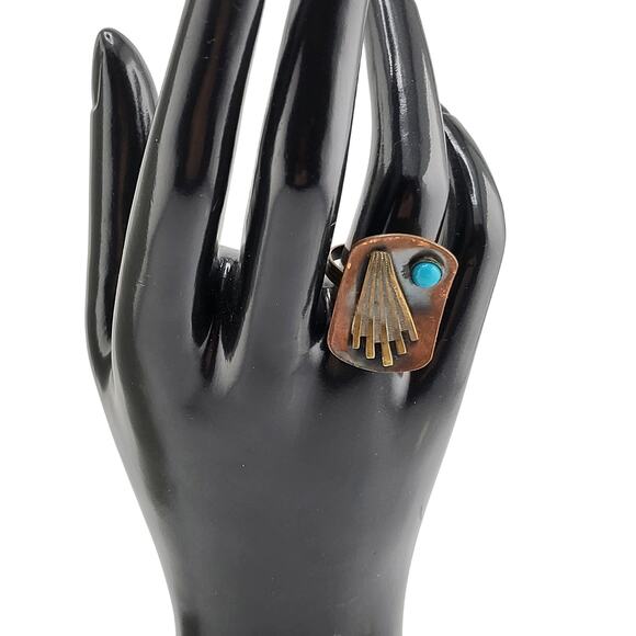 Vintage Artisan Copper Brass Adjustable Ring Turquoise Glass Cab Modernist - Picture 6 of 7
